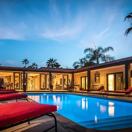 Villa Carmelita - The Sonny & Cher House